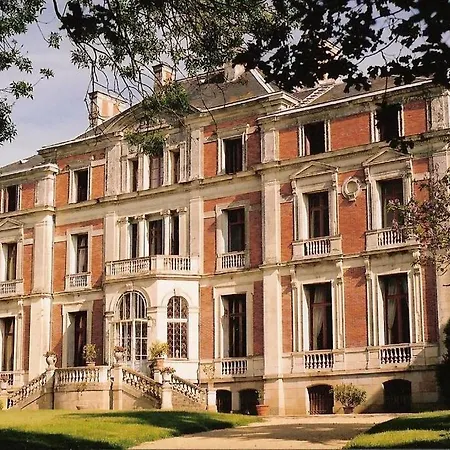 Palais Briau Bed and Breakfast