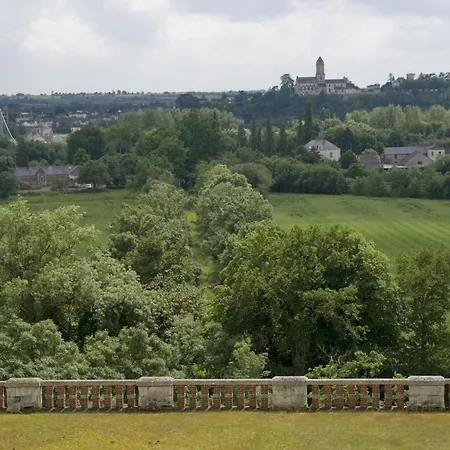 Palais Briau Bed and Breakfast