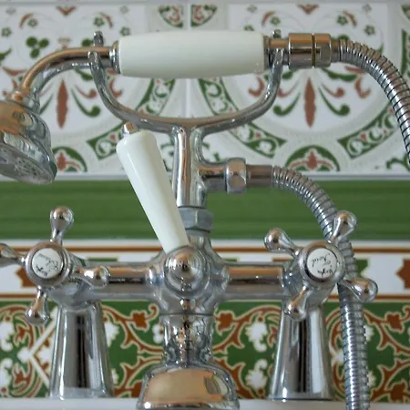 Palais Briau Couette-café *